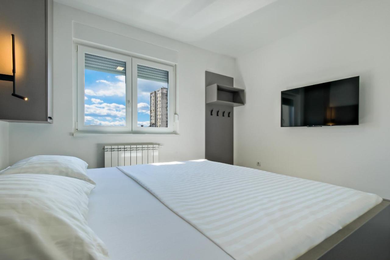 Apartment Zagreb, 0-24, Self Service Check-In, Free Parking 외부 사진